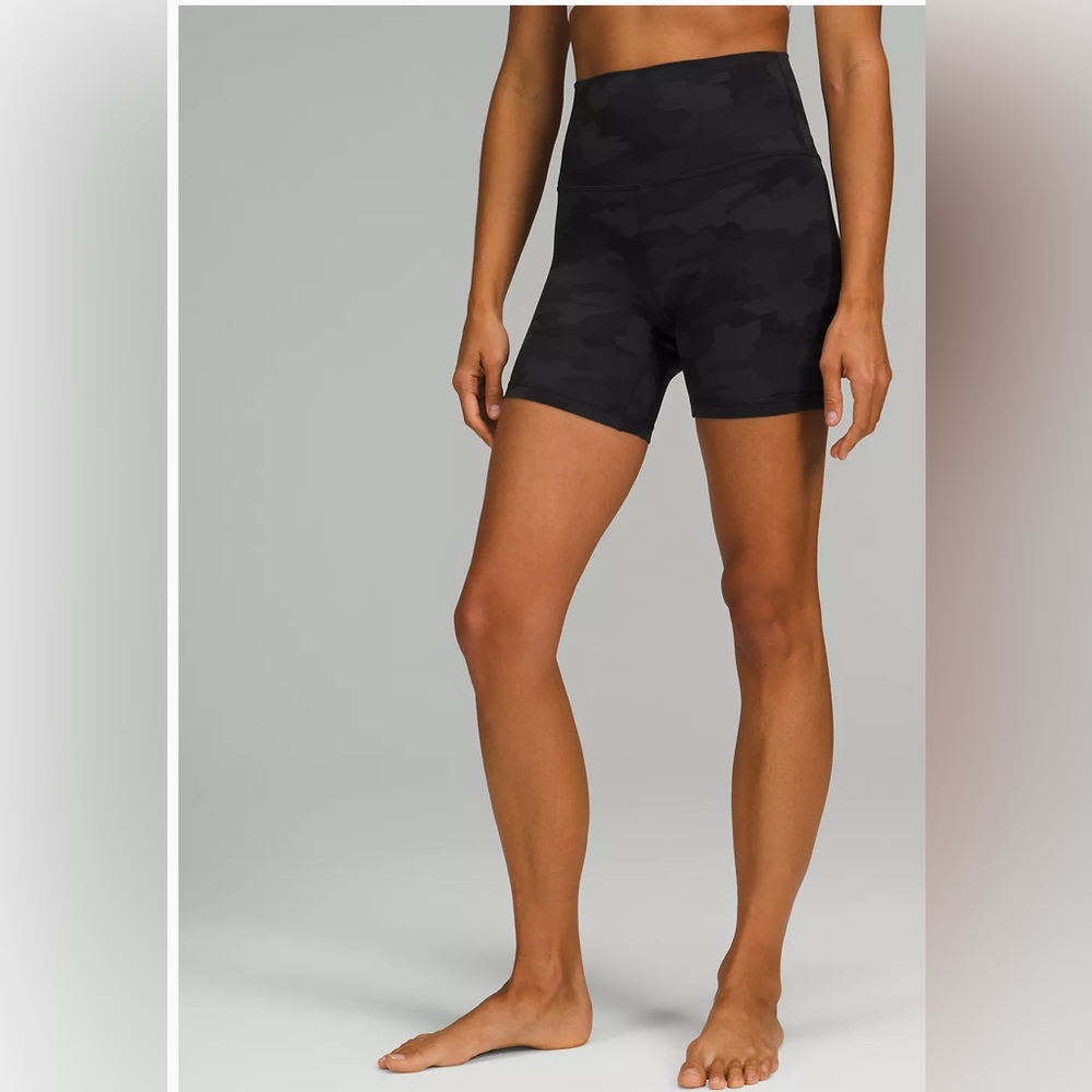 LULU LENON SIZE 8 align short